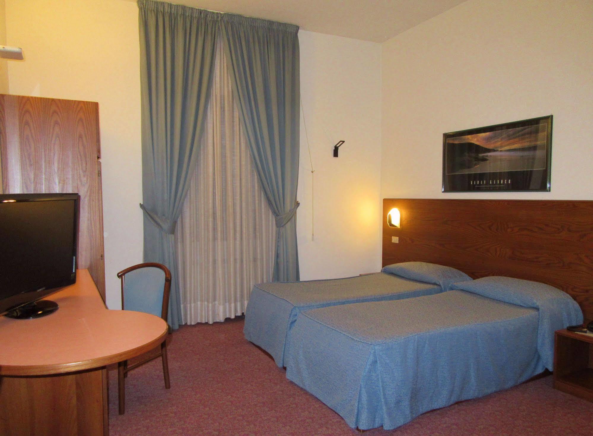 Hotel Giardino Prato  Exterior foto